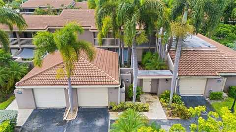 108 Dunwoody Ln, Hollywood, FL 33021