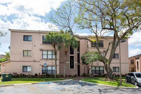 2900 S University Dr, Davie, FL 33328