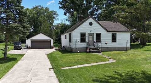 936 LAKEVIEW Drive, GREEN BAY, WI 54313