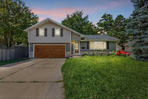 1201 N OWAISSA Street, APPLETON, WI 54911