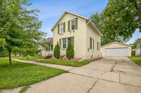 120 N WINNENBAGO Street, DE PERE, WI 54115