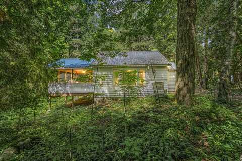 7376 ELMS Road, STURGEON BAY, WI 54235