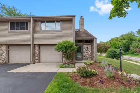 625 TAMARACK Drive, WEST BEND, WI 53095