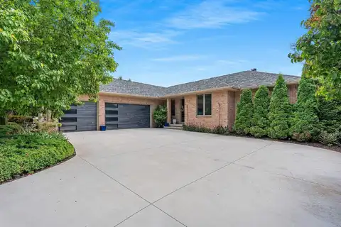 2821 LEGEND Lane, DE PERE, WI 54115