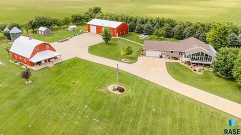 27529 477th Ave, Harrisburg, SD 57032