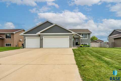 102 N Sund St, Worthing, SD 57077