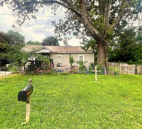 228 Peterson Avenue, Auburn, KY 42206