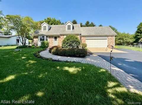 8354 Ridge Road, Goodrich, MI 48438