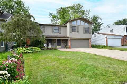 733 Highland Avenue, Clawson, MI 48017