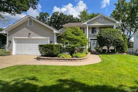 2380 Lansbury Drive, Waterford, MI 48329