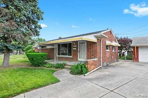 24845 Petersburg Avenue, Eastpointe, MI 48021