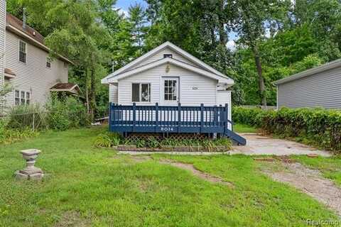 8014 Haviland Beach Drive, Linden, MI 48451