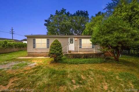 20795 Orchard Lake Road, Farmington Hills, MI 48336