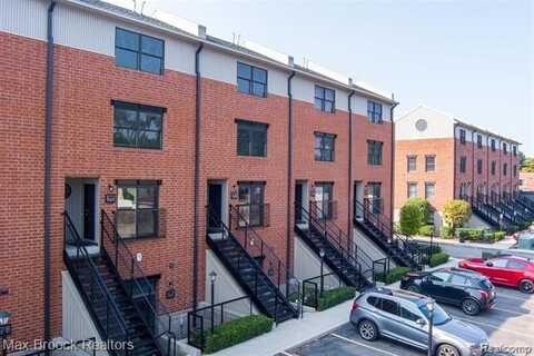 638 W 11 Mile Road, Royal Oak, MI 48067