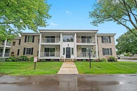 36074 Ann Arbor Trail, Livonia, MI 48150