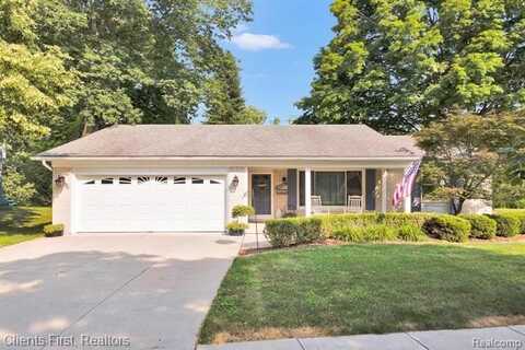 16042 Alpine Drive, Livonia, MI 48154