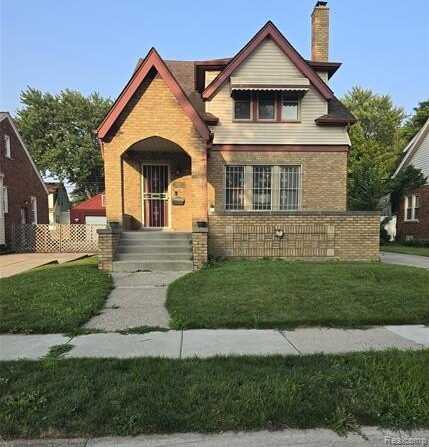 22154 Elmwood Avenue, Eastpointe, MI 48021