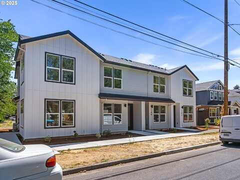 7192 SE Woodward ST, Portland, OR 97206