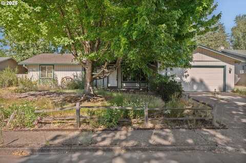 562 WAGON ROAD DR, Salem, OR 97317