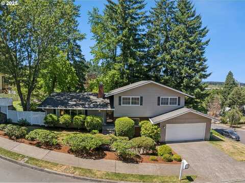855 NW MAWRCREST DR, Gresham, OR 97030