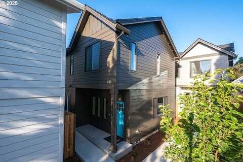 5829 NE 16th AVE, Portland, OR 97211