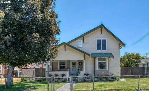 360 N GALE ST, Heppner, OR 97836