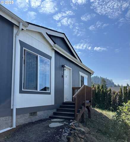 466 S 71ST ST, Springfield, OR 97478