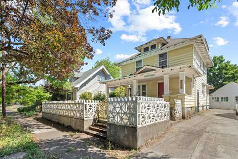 2136 N WEBSTER ST, Portland, OR 97217