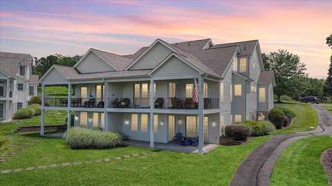 20 Brooke DR, Union Hall, VA 24176