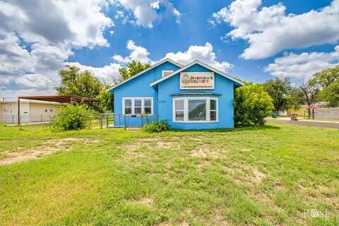 1823 Freeland Ave, San Angelo, TX 76901