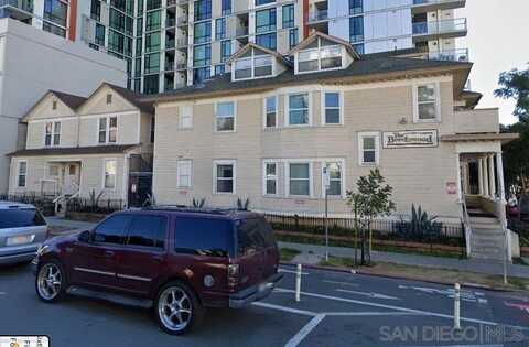 419 W Beech St, San Diego, CA 92101