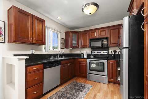 605 S MOLLISON, El Cajon, CA 92020