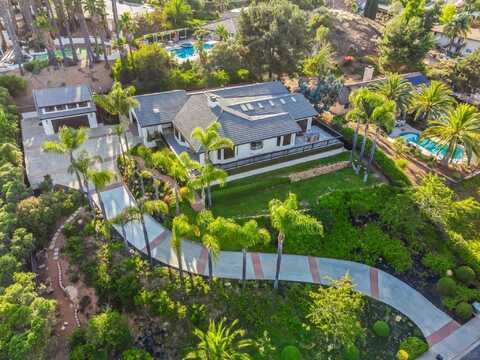 1677 S Hill Ave, Fallbrook, CA 92028