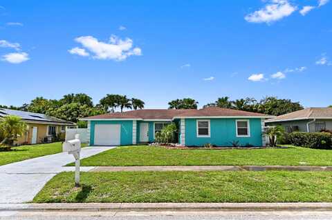 10332 Dorchester Drive, Boca Raton, FL 33428
