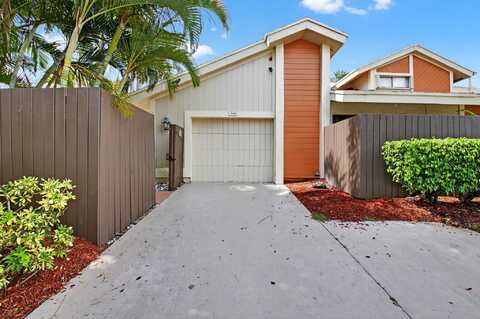 7576 E Sierra Ter Terrace E, Boca Raton, FL 33433