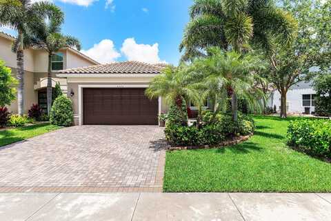 8388 Calabria Lakes Drive, Boynton Beach, FL 33473