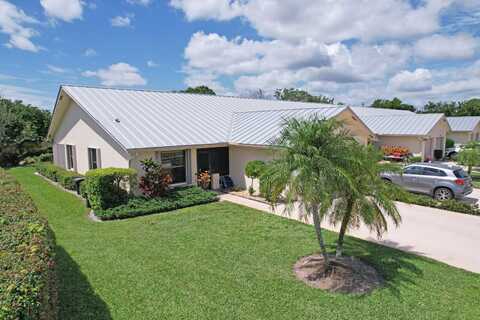 7655 SE Sugar Sand Circle, Hobe Sound, FL 33455