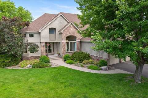 3933 Donegal Way, Eagan, MN 55122
