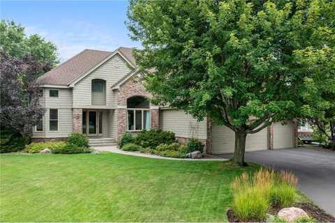 3933 Donegal Way, Eagan, MN 55122
