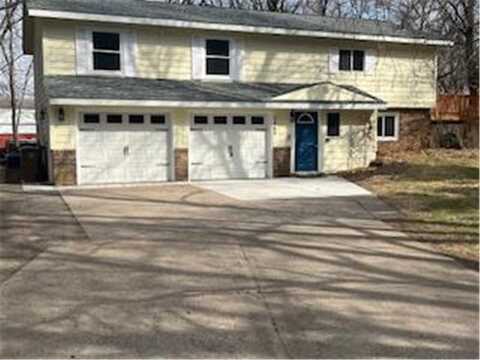 3665 Oakgreen Avenue N, Baytown Twp, MN 55082