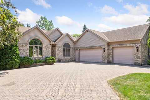 5938 Burke Trail, Inver Grove Heights, MN 55076