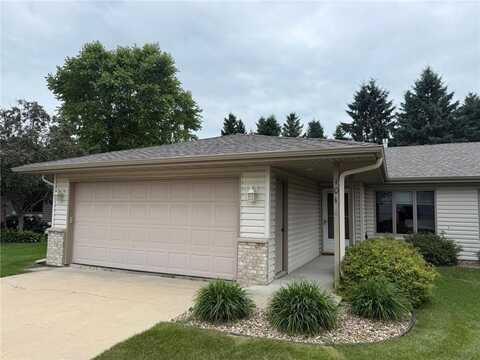 101 Lillie Lane SE, Pine Island, MN 55963