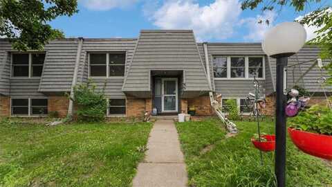 65 Galloway Lane, Waite Park, MN 56387