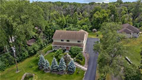 766 County Road F E, Vadnais Heights, MN 55127