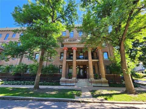 438 Portland Avenue, Saint Paul, MN 55102