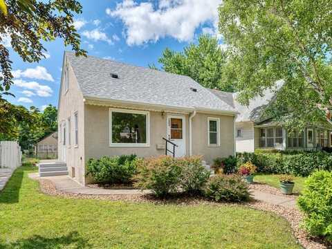 1008 Hawthorne Avenue E, Saint Paul, MN 55106