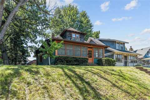 1728 Hubbard Avenue, Saint Paul, MN 55104