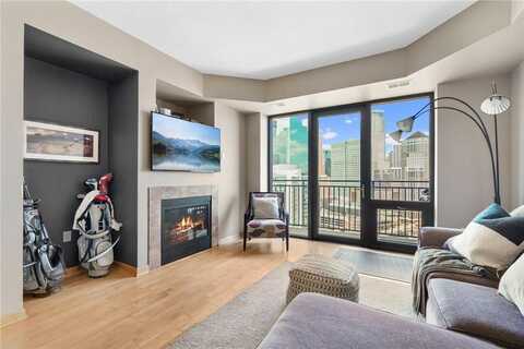 500 E Grant Street, Minneapolis, MN 55404