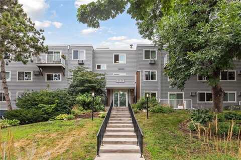 333 8th Street SE, Minneapolis, MN 55414