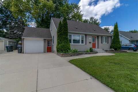 1120 Highland Avenue, Mankato, MN 56001